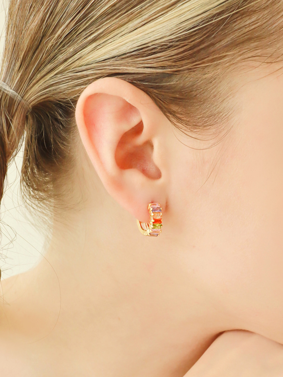 [티파니 오마이걸 지호 착용] candy line cubic earring