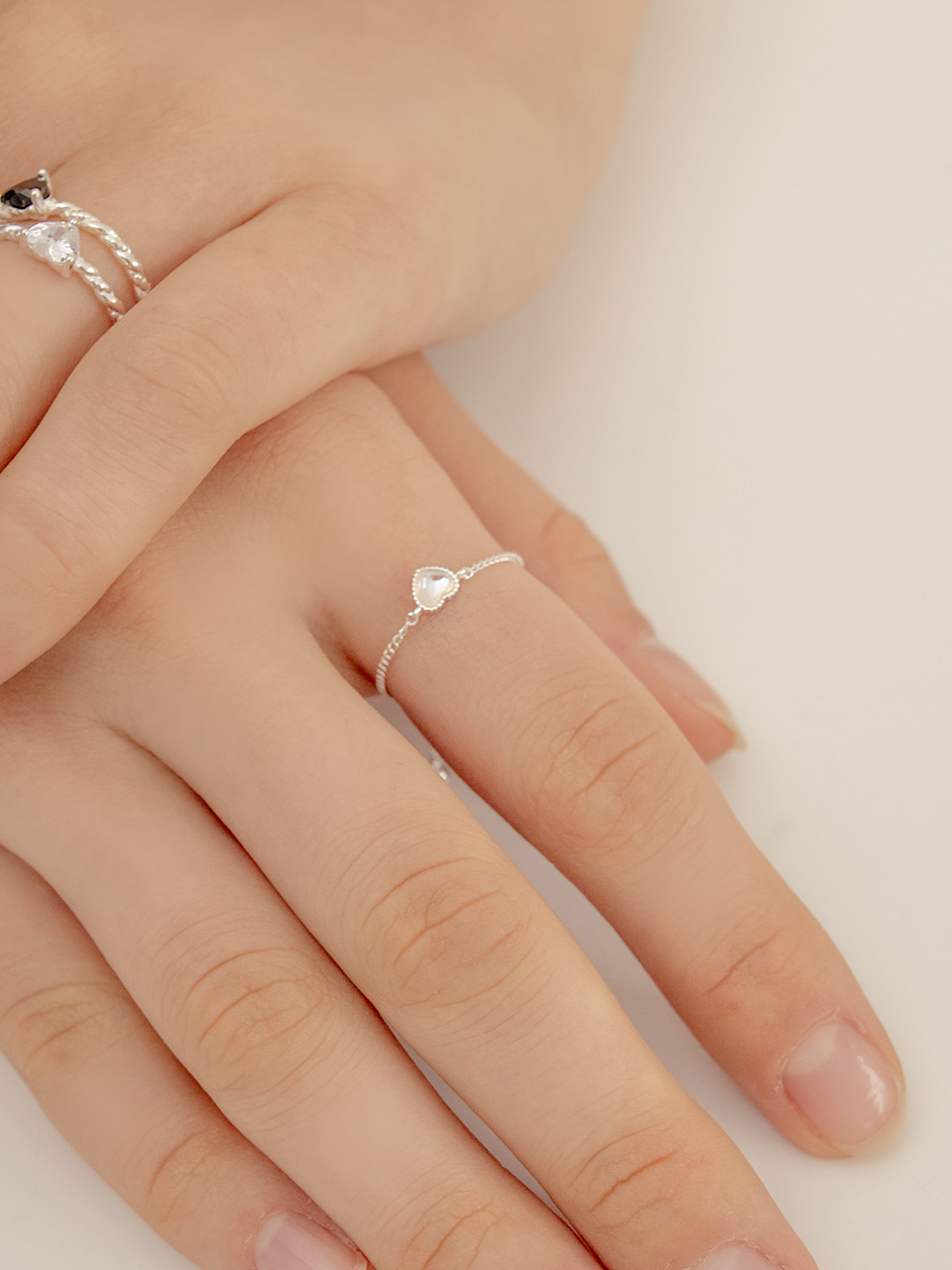 lily heart ring